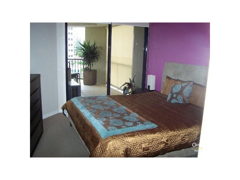 8/3 Rock Street, Scarborough QLD 4020