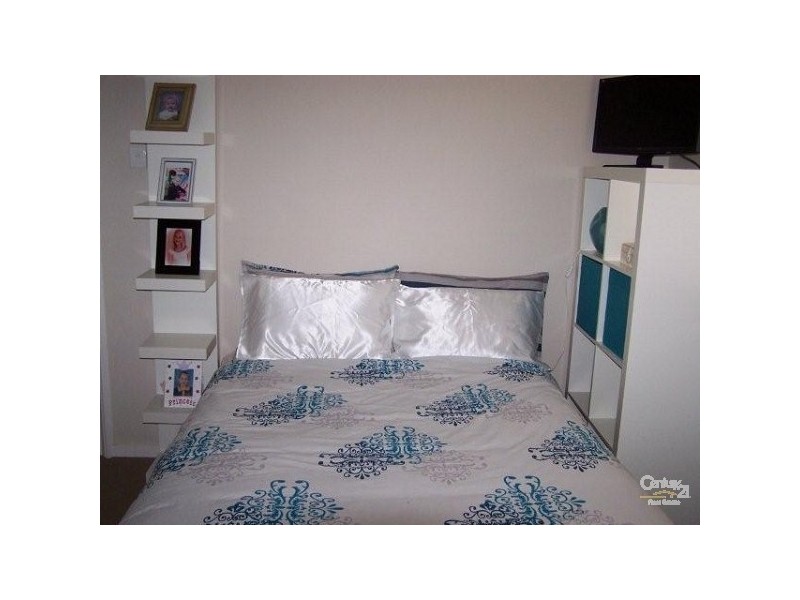 8/3 Rock Street, Scarborough QLD 4020