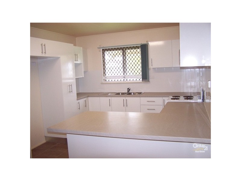 8 Ralph Street, Clontarf QLD 4019