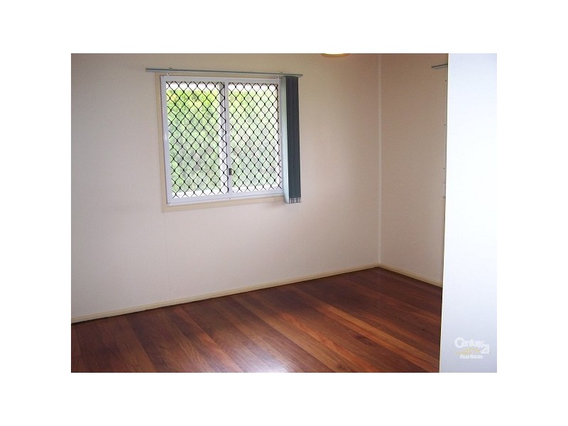 8 Ralph Street, Clontarf QLD 4019