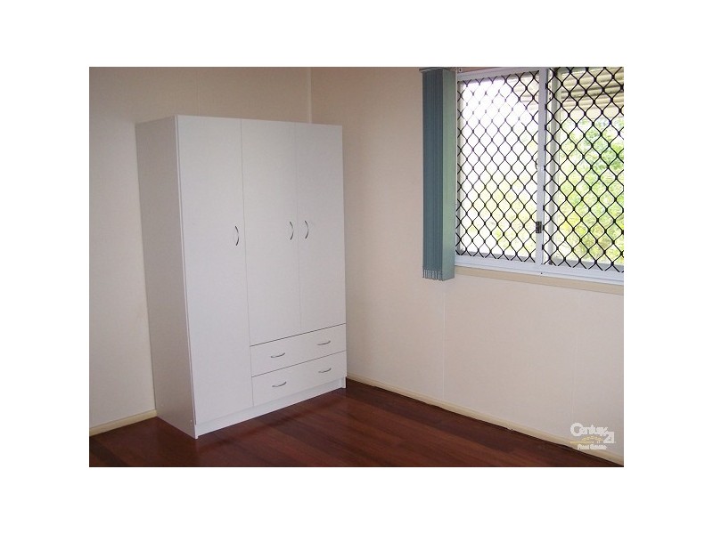 8 Ralph Street, Clontarf QLD 4019