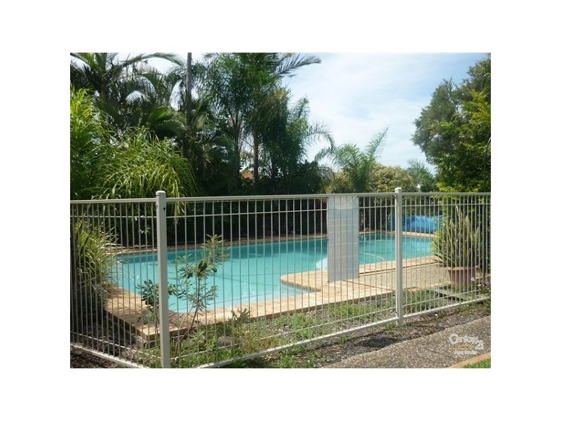 14 Constellation Court, Newport QLD 4020