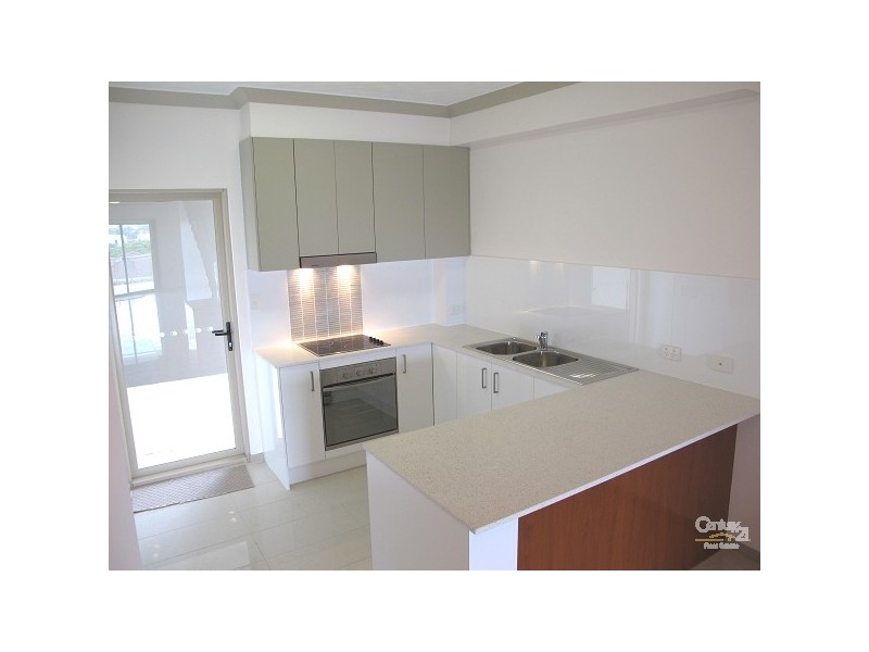 9/7 Annie Street, Woody Point QLD 4019