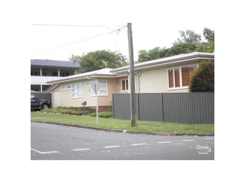 2A Arthur Street, Woody Point QLD 4019