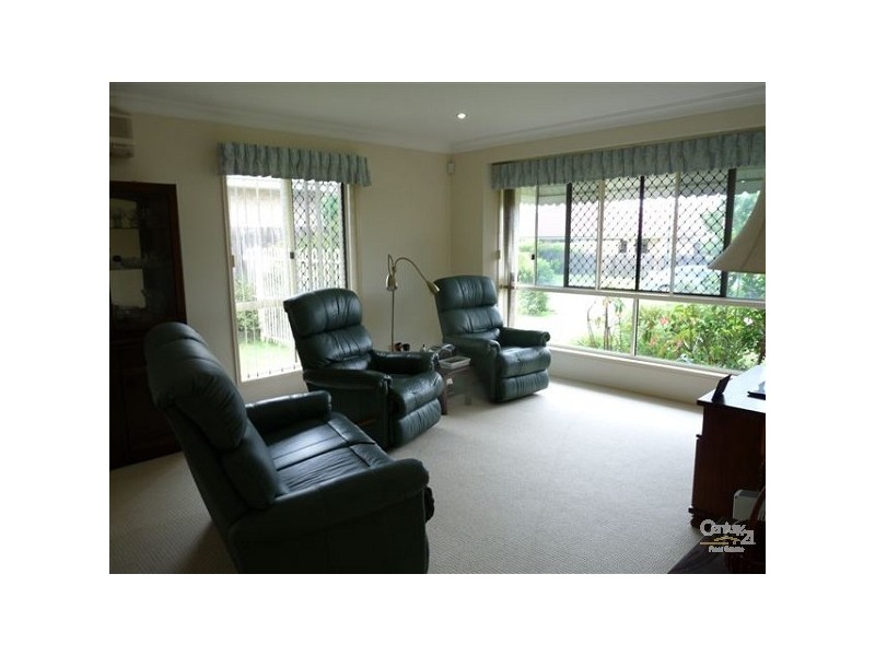 18 Cashmere Street, Rothwell QLD 4022