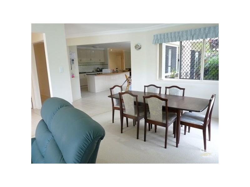 18 Cashmere Street, Rothwell QLD 4022