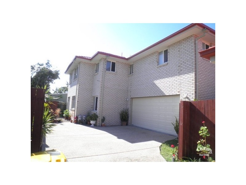 2/45 Grace Street, Scarborough QLD 4020