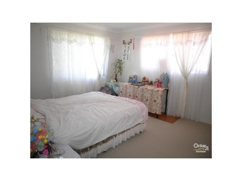 2/45 Grace Street, Scarborough QLD 4020