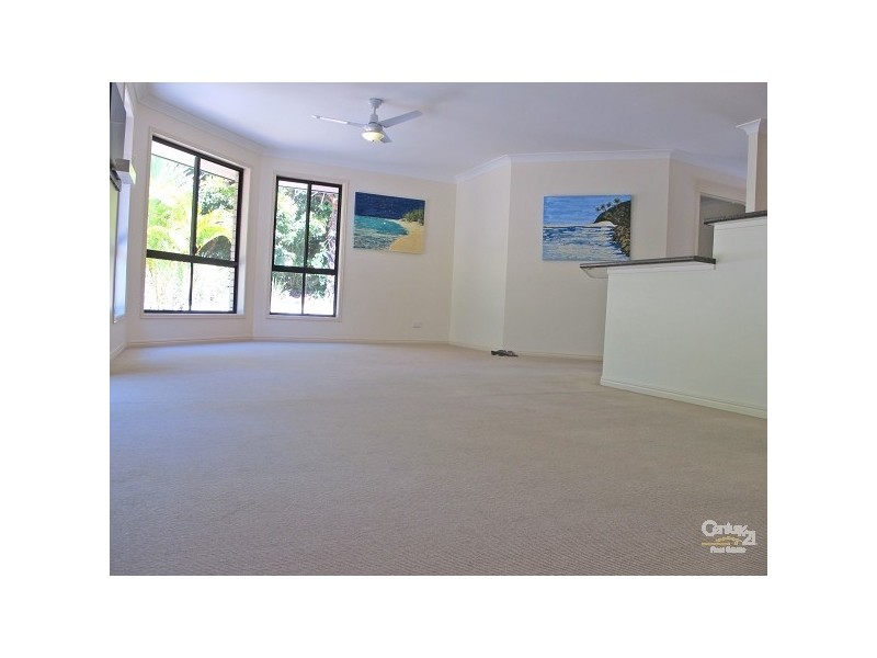 34 Jodi Close, Ningi QLD 4511