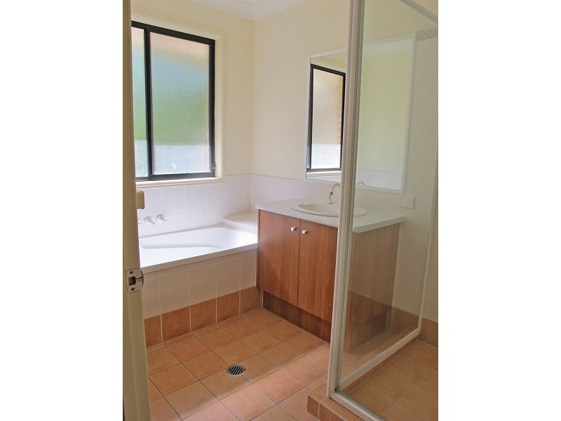 34 Jodi Close, Ningi QLD 4511