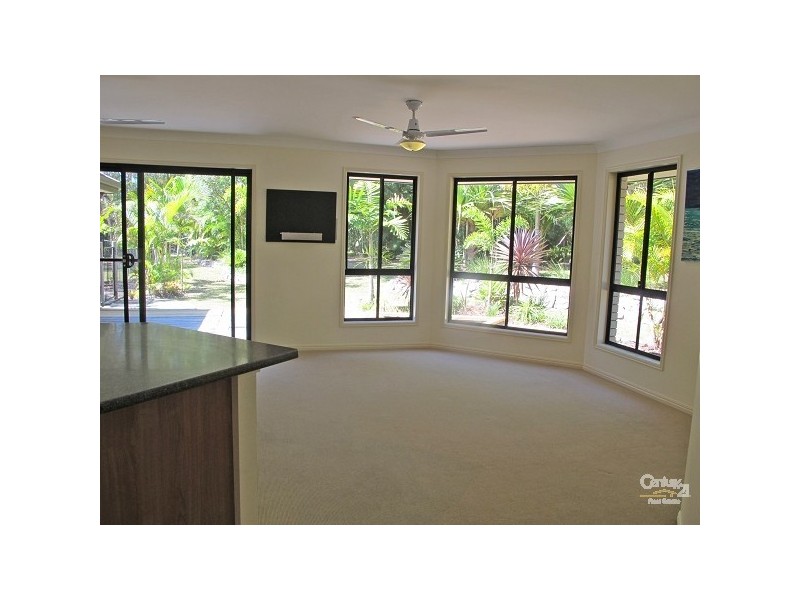 34 Jodi Close, Ningi QLD 4511