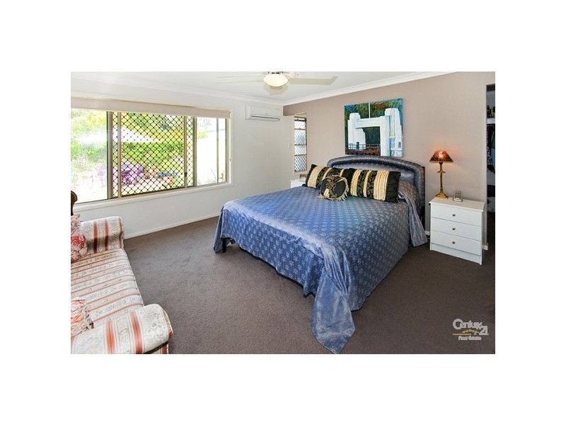 6A Amanda Street, Scarborough QLD 4020