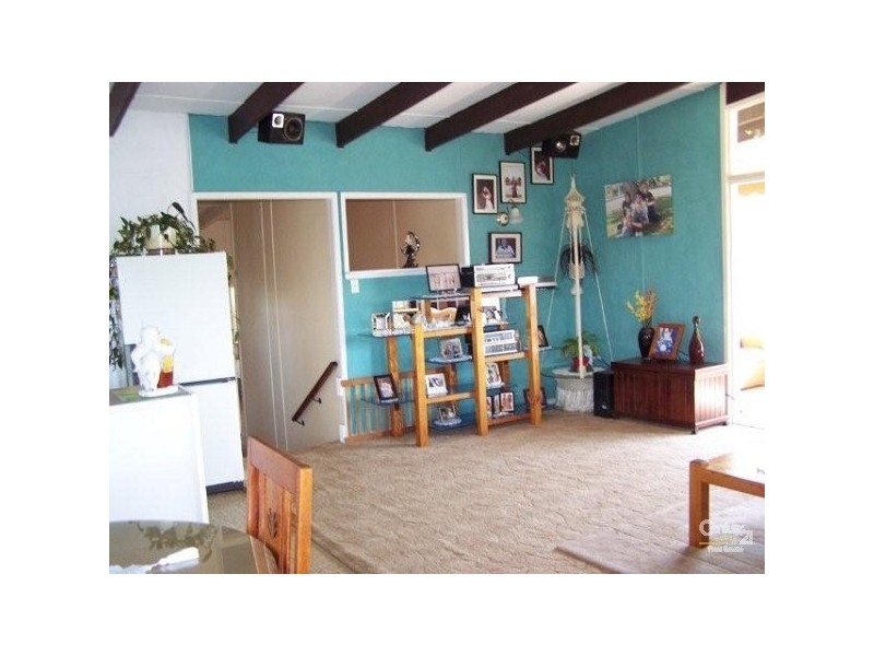 17 Beedham St, Clontarf QLD 4019