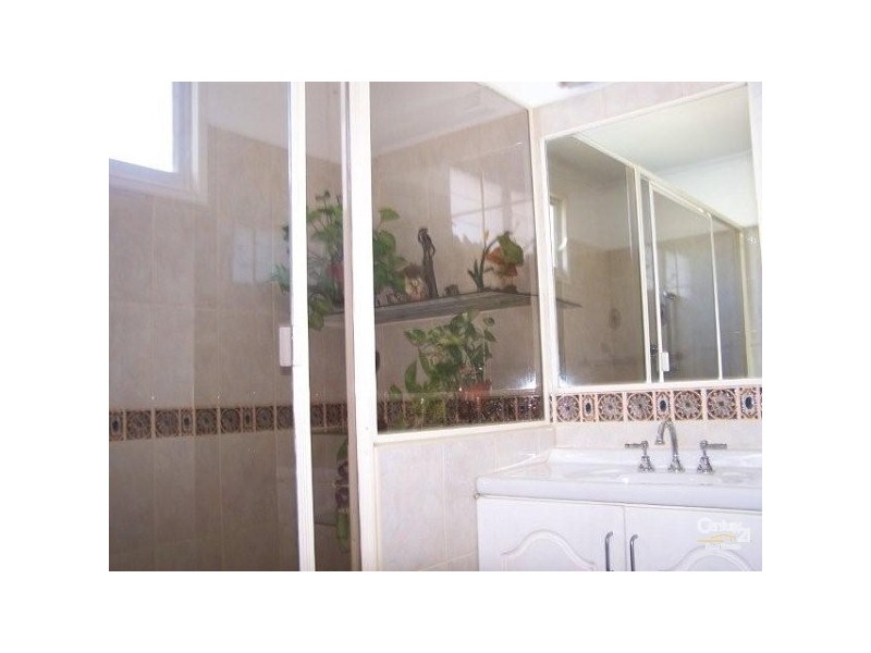 17 Beedham St, Clontarf QLD 4019