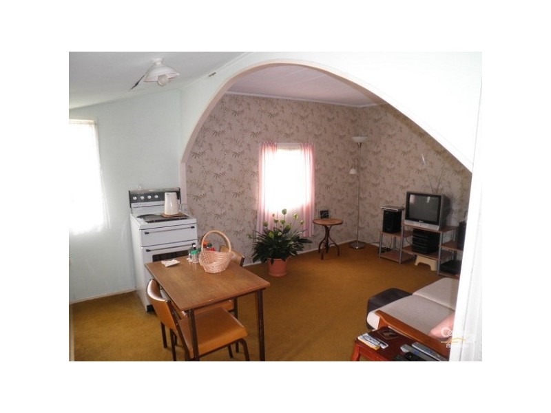 72 Dover Rd, Margate QLD 4019