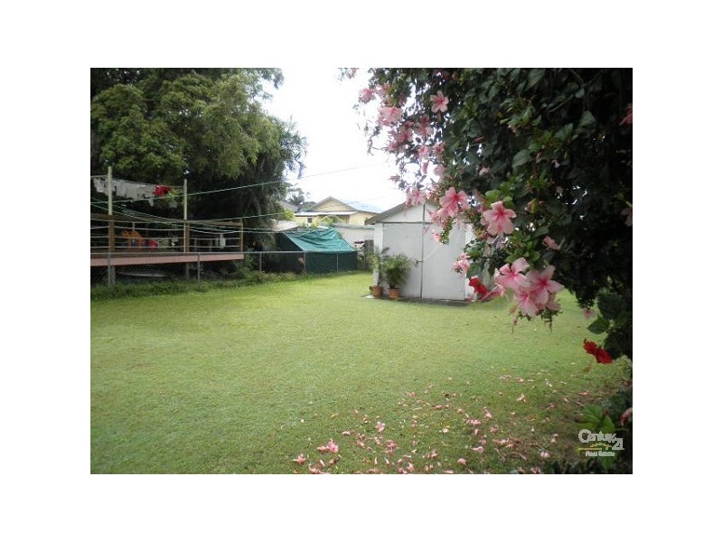 72 Dover Rd, Margate QLD 4019