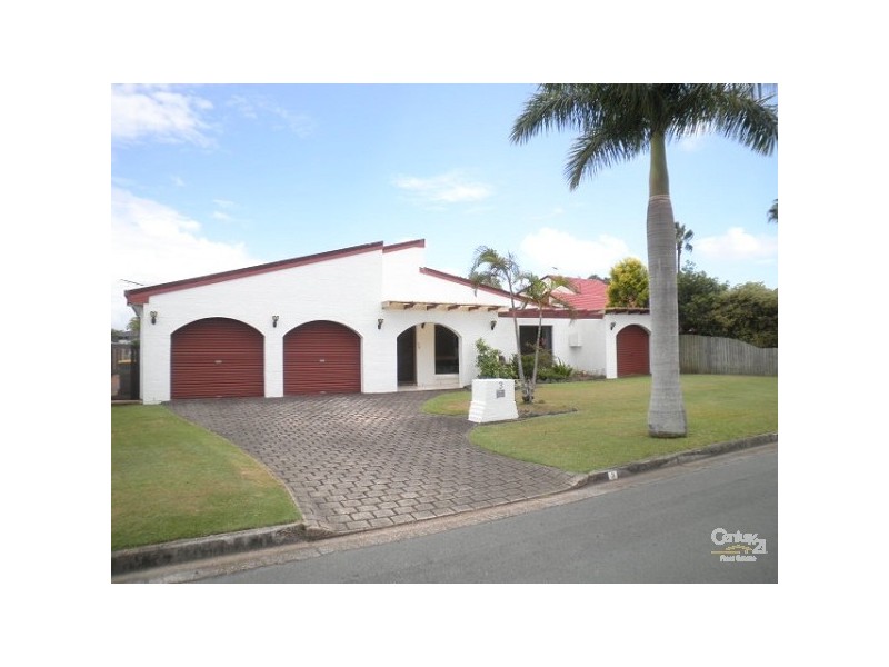 3 Courageous Ct, Newport QLD 4020