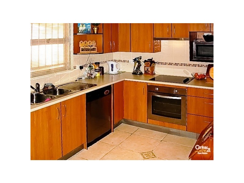 19 Davis Street, Redcliffe QLD 4020