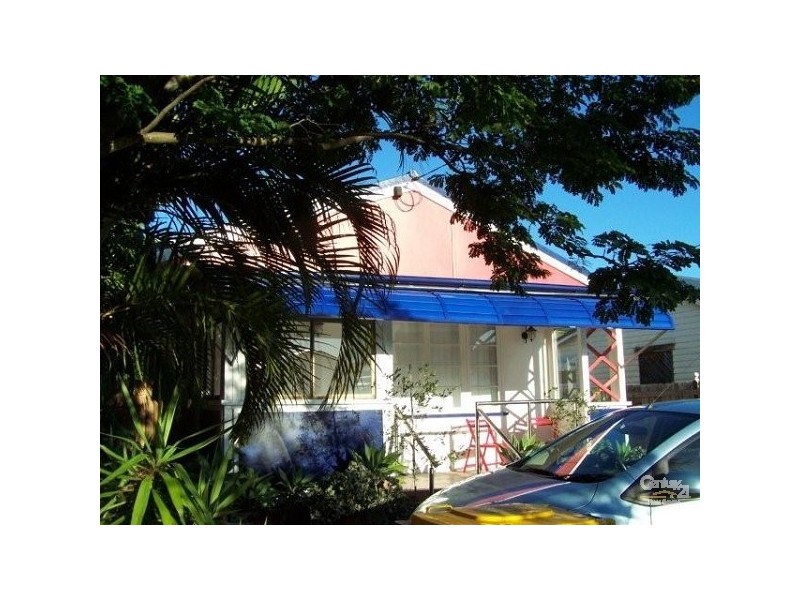 36 Donald Street, Woody Point QLD 4019