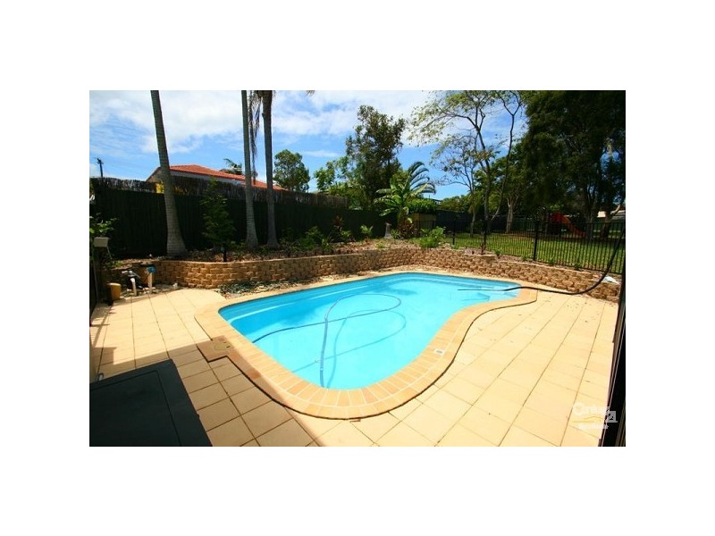 43 Hulme Street, Clontarf QLD 4019