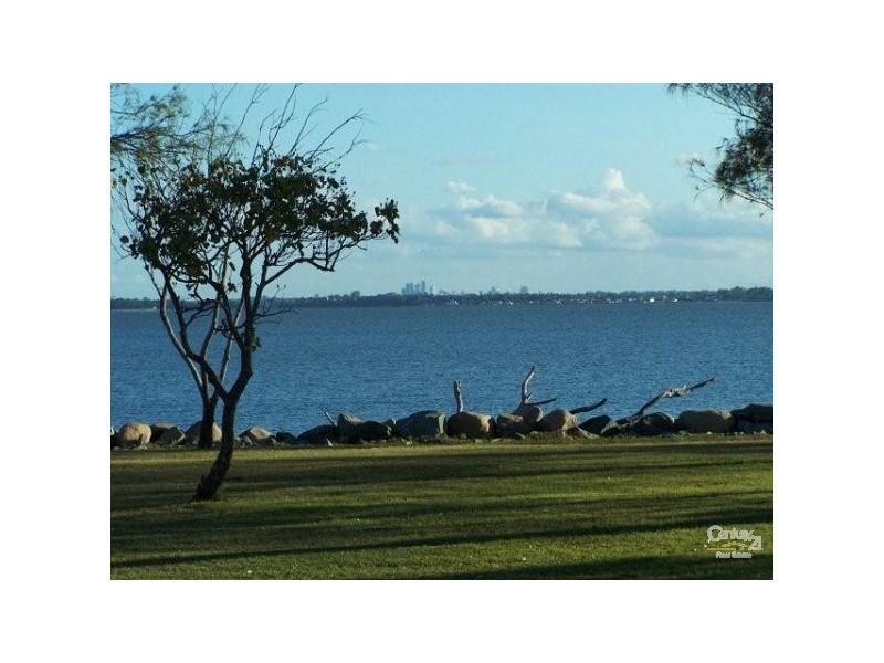 25 Cornelius Street, Clontarf QLD 4019
