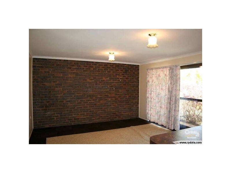 2/11 View Street, Woody Point QLD 4019