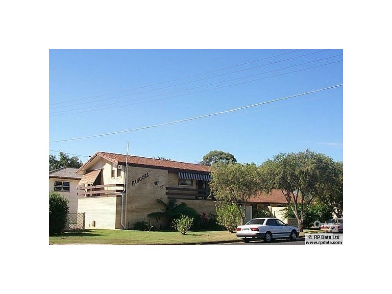 2/11 View Street, Woody Point QLD 4019