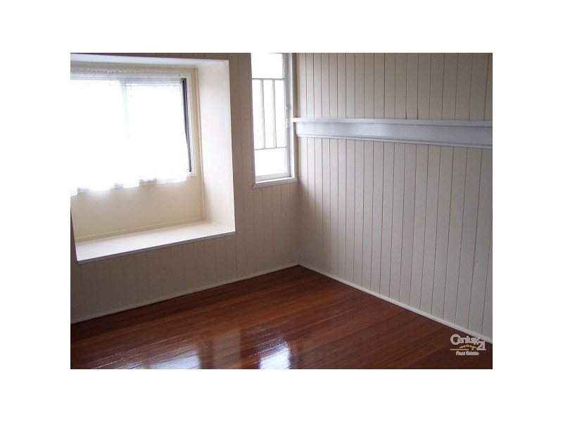 82 Ellen Street, Woody Point QLD 4019