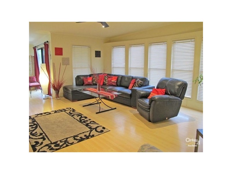 66 Fleet Drive, Kippa-ring QLD 4021