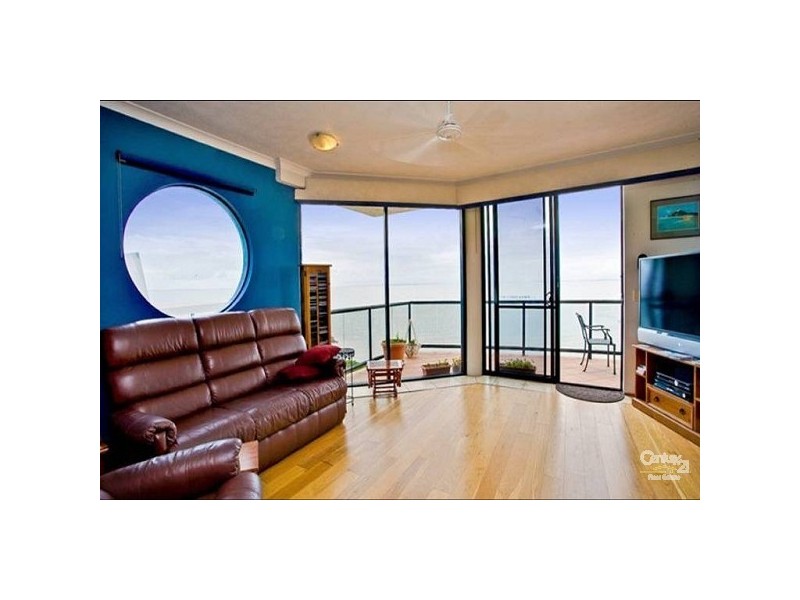 10/81 Marine Parade, Redcliffe QLD 4020