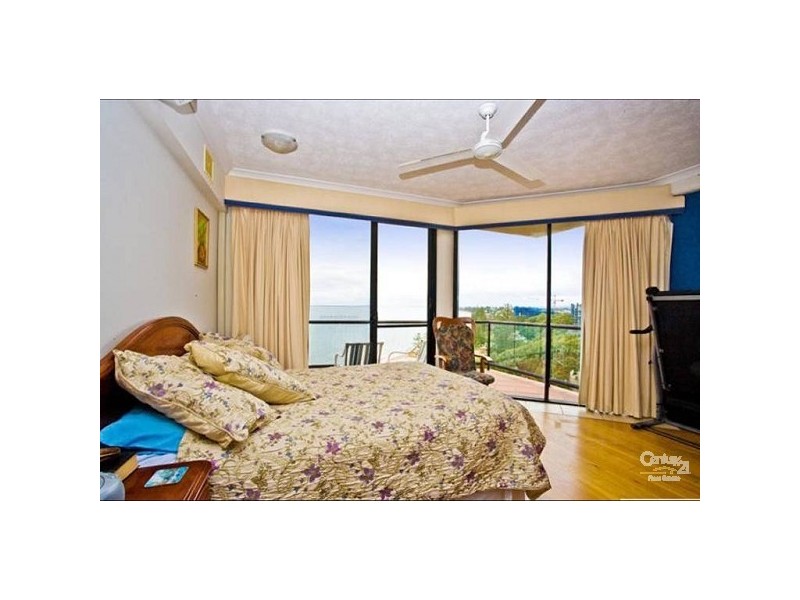 10/81 Marine Parade, Redcliffe QLD 4020