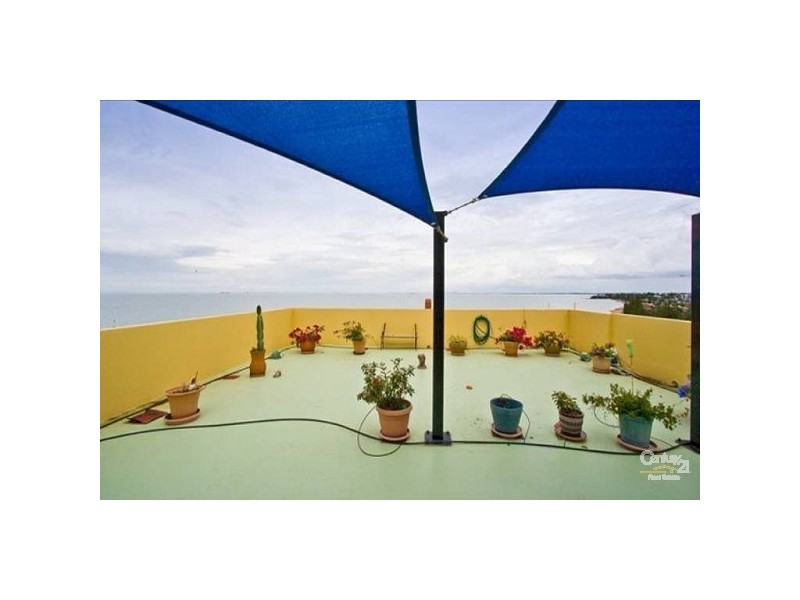 10/81 Marine Parade, Redcliffe QLD 4020