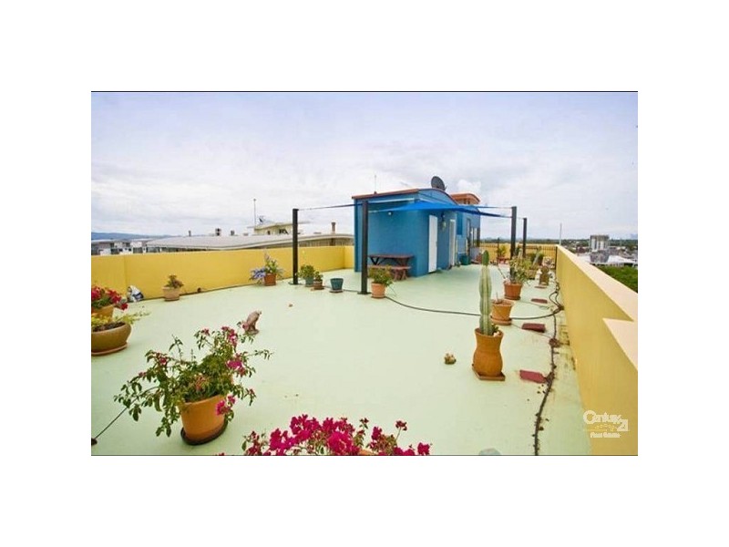 10/81 Marine Parade, Redcliffe QLD 4020