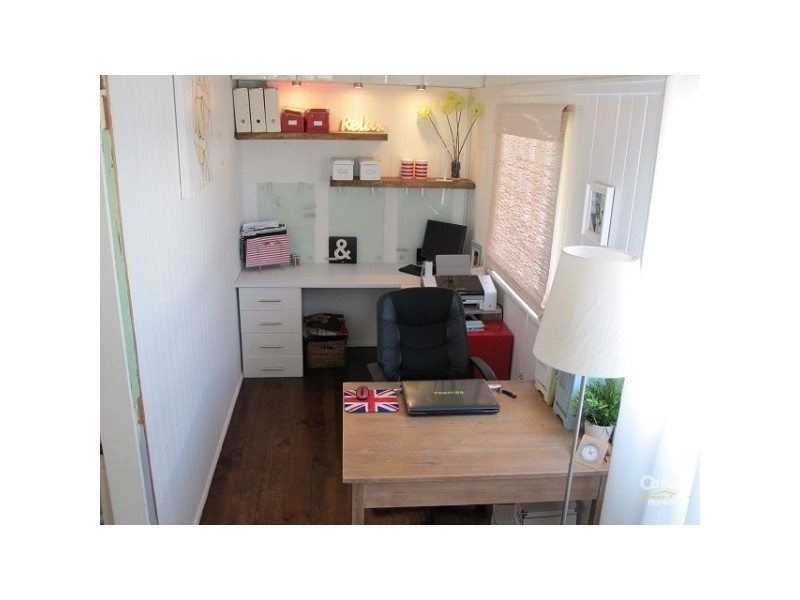 9 Hardiman Street, Woody Point QLD 4019