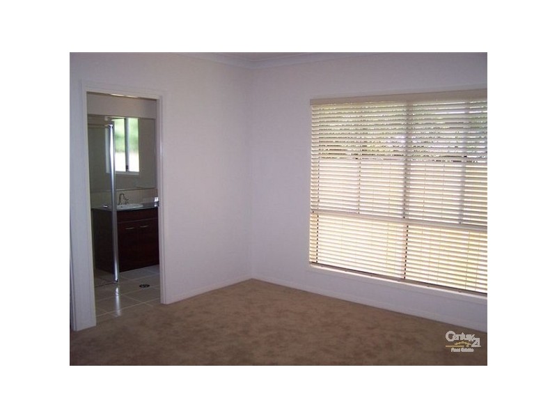 11 Westbrook Street, Woody Point QLD 4019