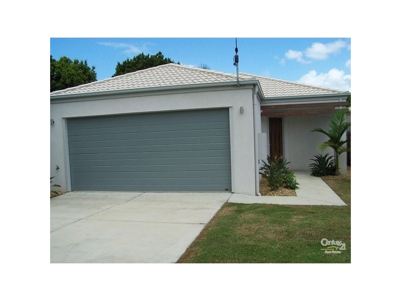 11 Westbrook Street, Woody Point QLD 4019