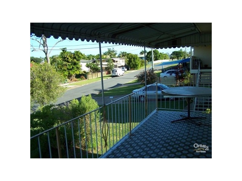 11 Duke Street, Clontarf QLD 4019