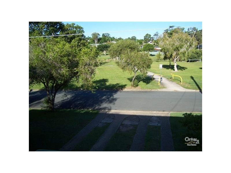 11 Duke Street, Clontarf QLD 4019