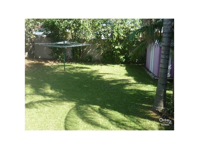 15 John Street, Redcliffe QLD 4020