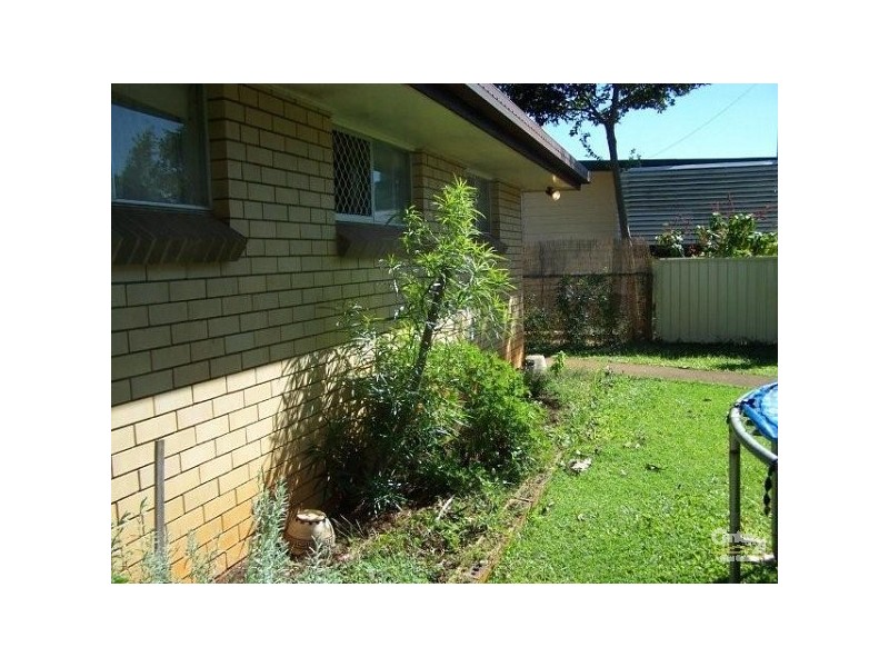 21 Wharf Street, Woody Point QLD 4019