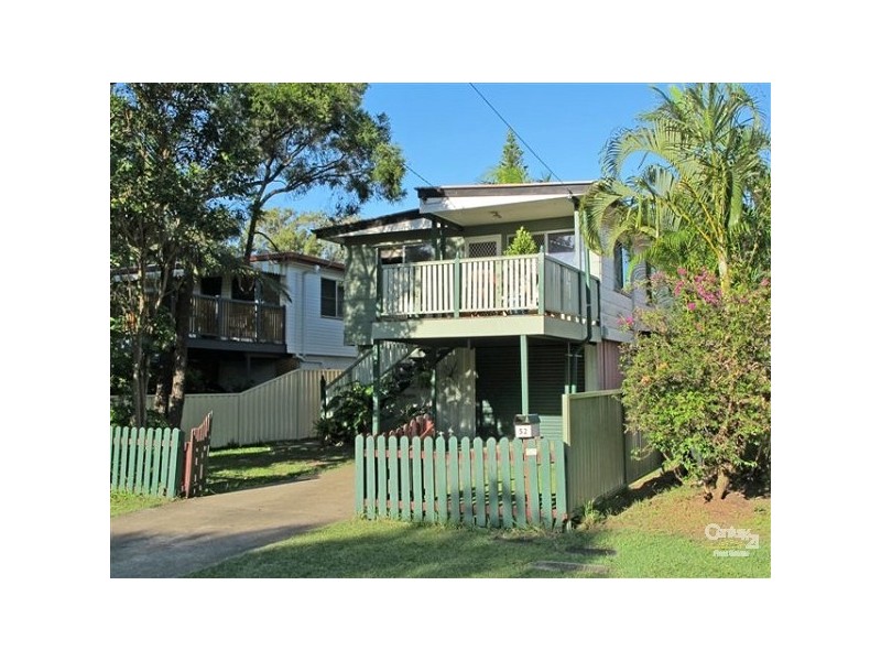 52 Gertrude Street, Redcliffe QLD 4020