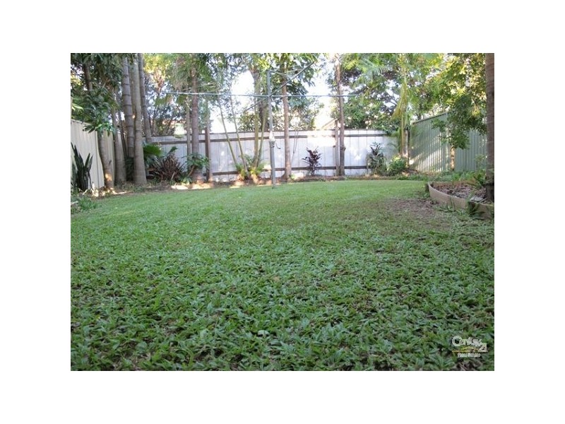 52 Gertrude Street, Redcliffe QLD 4020