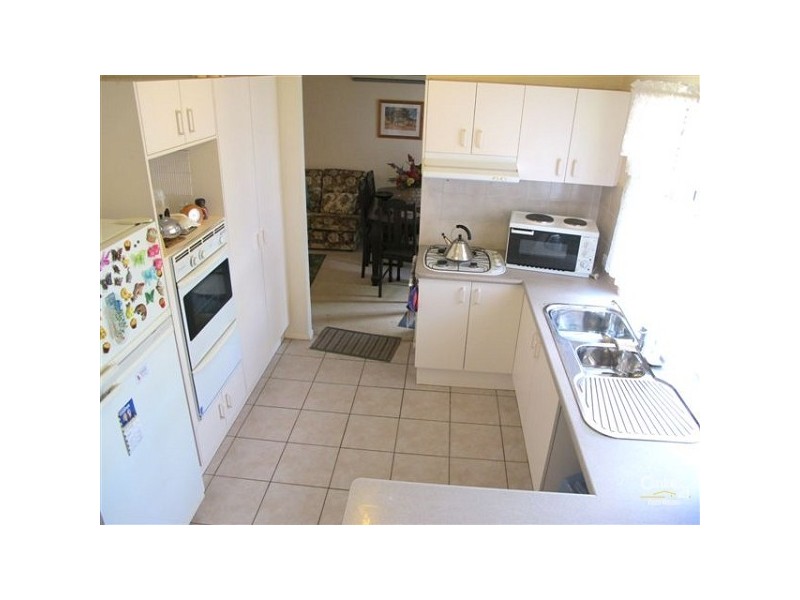 56 Rose Cres, Fitzgibbon QLD 4018