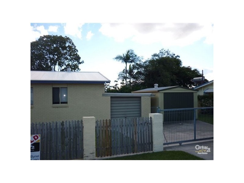 2 Ashmole Road, Redcliffe QLD 4020