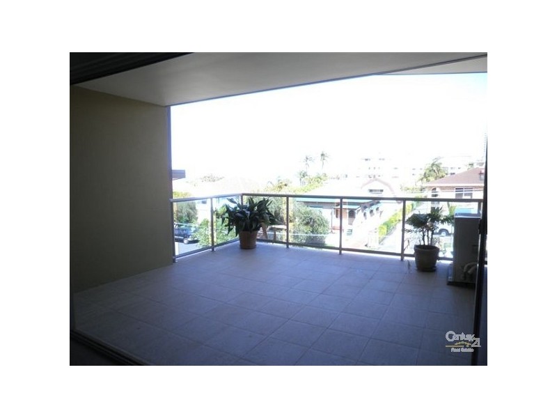 13/8 Georgina Street, Woody Point QLD 4019