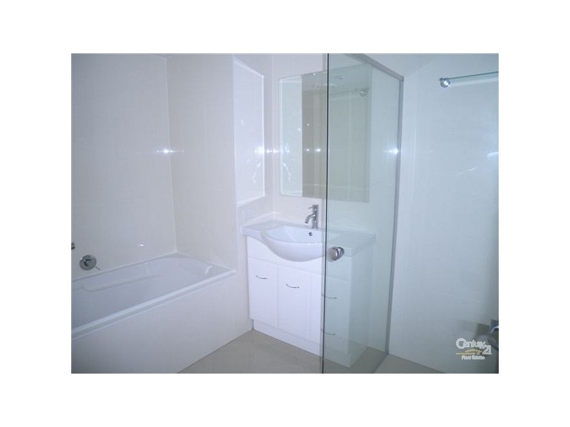 17/8 Georgina Street, Woody Point QLD 4019