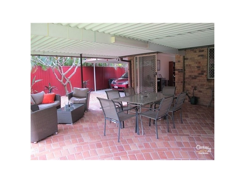 5 Solomon Court, Kippa-ring QLD 4021