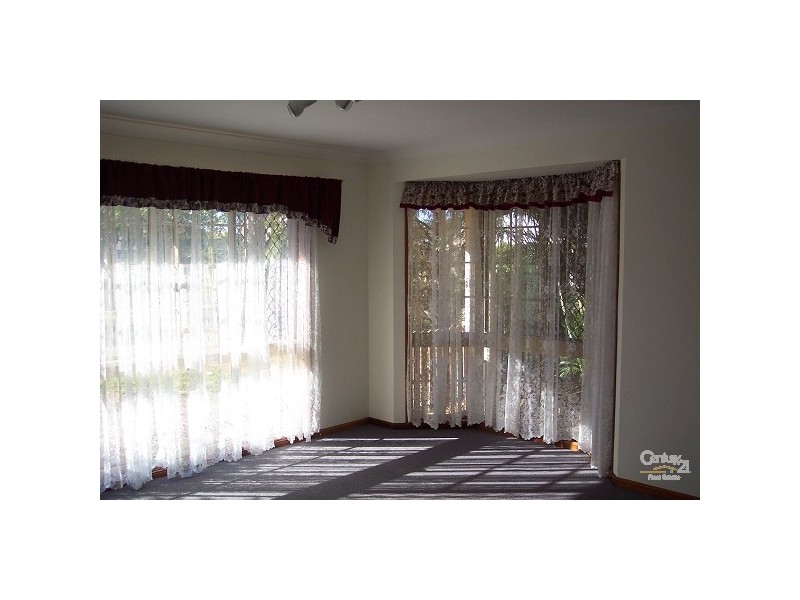 19 Oakmont Street, Rothwell QLD 4022