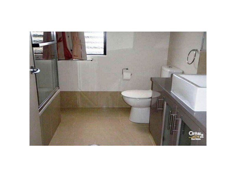 8/11 Dix Street, Redcliffe QLD 4020