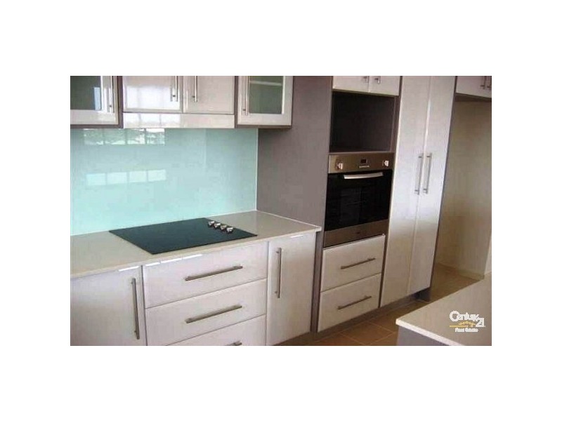 8/11 Dix Street, Redcliffe QLD 4020